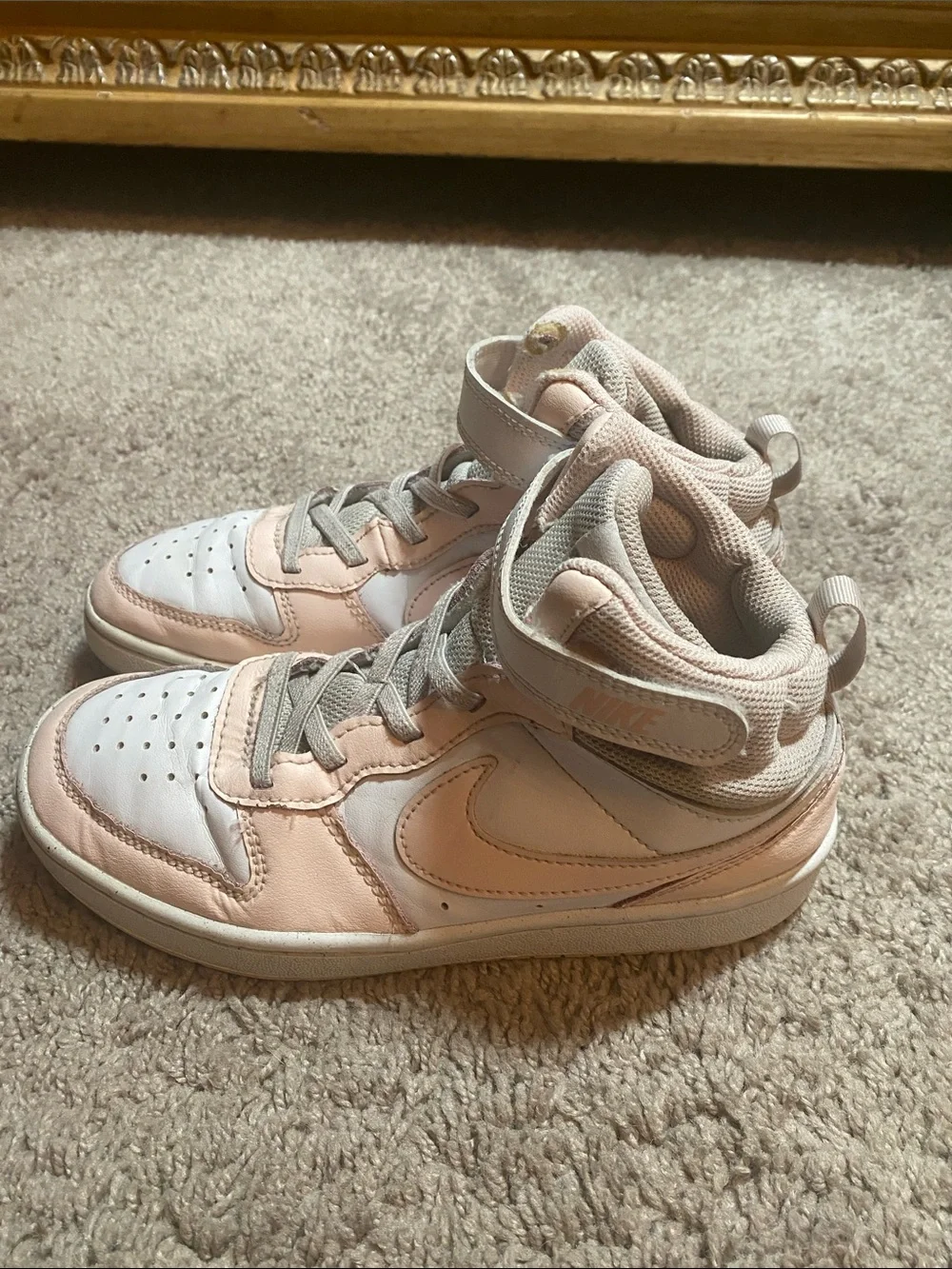 Nike Court Borough Hi Sneakers in Light Pink and White size 3Y